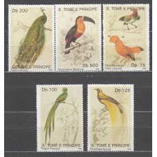 Santo Tomas y Principe - Correo Yvert 1099/103 ** Mnh  Fauna mariposas