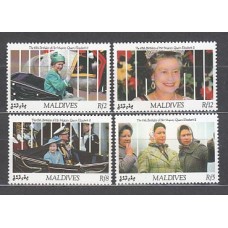 Maldives - Correo Yvert 1348/51 ** Mnh  Isabel II