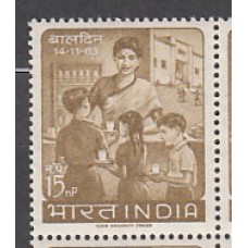 India - Correo Yvert 165 ** Mnh  Día de la infancia