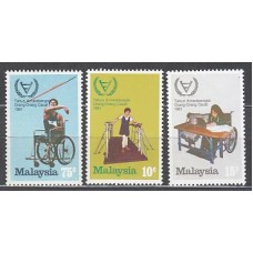 Malaysia - Correo Yvert 230/2 ** Mnh  Año persona incapacitadas