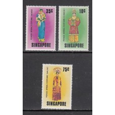 Singapur - Correo Yvert 256/8 ** Mnh  Trajes regionales