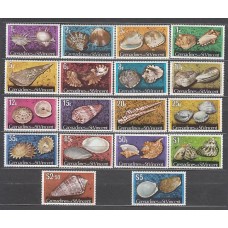 San Vicente-Grenadines - Correo Yvert 34/51 ** Mnh Fauna conchas