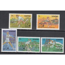 Lesotho - Correo Yvert 816/20 ** Mnh  Deportes. tenis