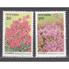 India - Correo Yvert 838/9 ** Mnh  Flores