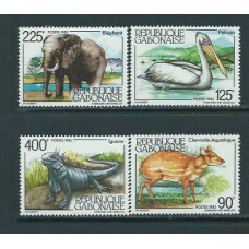 Gabon - Correo Yvert 527/30 ** Mnh  Fauna