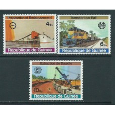 Guinea Republique - Correo Yvert 517/9 ** Mnh  Trenes