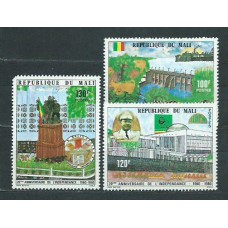 Mali - Correo Yvert 387/9 ** Mnh