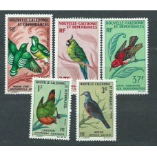 Nueva Caledonia - Correo Yvert 330/1+A88/90 ** Mnh Fauna. Aves