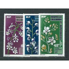 Nueva Caledonia - Correo Yvert 392/3+A165 ** Mnh Flores