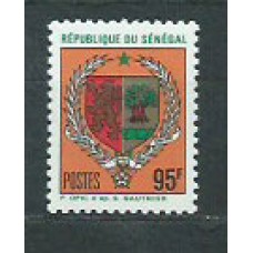 Senegal - Correo Yvert 623 ** Mnh  Escudos