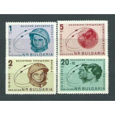 Bulgaria - Aereo Yvert 98/101 ** Mnh Astro