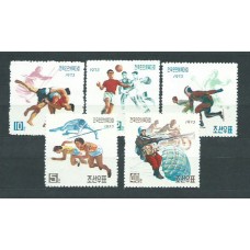 Corea del Norte - Correo 1974 Yvert 1075/9 ** Mnh  Deportes