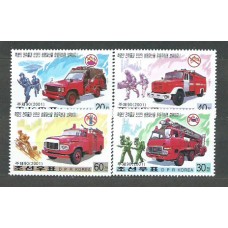 Corea del Norte - Correo 2001 Yvert 3075/8 ** Mnh  Coches de bomberos