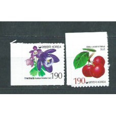 Corea del Sur - Correo 2003 Yvert 2159/60 ** Mnh  Flor y frutos