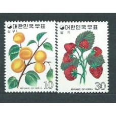 Corea del Sur - Correo 1974 Yvert 781/2 ** Mnh  Frutos