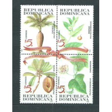 Dominicana - Correo 1999 Yvert 1365/7 ** Mnh Frutos