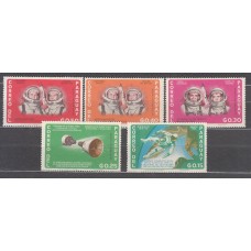 Paraguay - Correo 1965 Yvert 827/31 ** Mnh  Astro