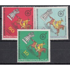 Pakistan - Correo Yvert 306/8 ** Mnh Fauna - Caballos