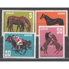 Alemania Oriental Correo 1967 Yvert 999/1002 ** Mnh Fauna. Caballos