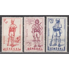 Senegal Correo Yvert 170/72 ** Mnh Defensa del Imperio