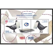 Chequia - Hojas Yvert 101 ** Mnh Fauna - Aves - Palomas