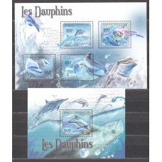 Centroafrica - Correo Yvert 1976/79+Hoja 229 ** Mnh Fauna Marina - Delfines