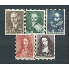 Holanda - Correo 1947 Yvert 478/82 * Mh Personajes