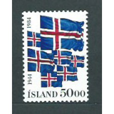 Islandia - Correo 1984 Yvert 570 ** Mnh Banderas