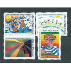 Italia - Correo 2001 Yvert 2498/501 ** Mnh Arte