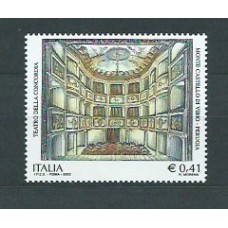 Italia - Correo 2002 Yvert 2602 ** Mnh Teatro