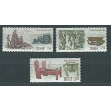 Noruega - Correo 2004 Yvert 1456/8 ** Mnh Arqueologia