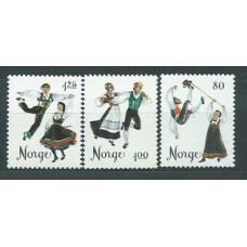 Noruega - Correo 1976 Yvert 675/7 ** Mnh Danzas