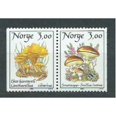 Noruega - Correo 1989 Yvert 966/7a ** Mnh Setas