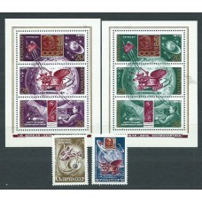 Rusia - Correo 1973 Yvert 3924/5+H,84/5 ** Mnh Astro