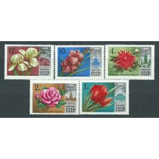 Rusia - Correo 1978 Yvert 4479/83 ** Mnh Flores