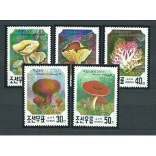 Corea del Norte - Correo 1991 Yvert 2217/21 ** Mnh  Setas