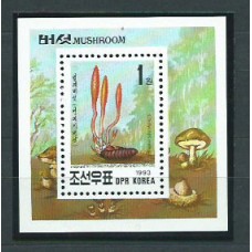 Corea del Norte - Hojas 1993 Yvert 119 ** Mnh  Setas