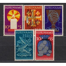 Surinam - Correo 1972 Yvert 556/60 ** Mnh Pascuas