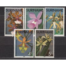 Surinam - Correo 1976 Yvert 635/9 ** Mnh Flores. Orquideas